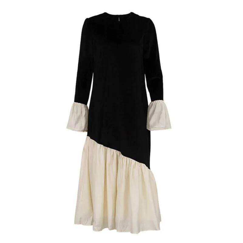 Fall 2025 New French Stitching Design Sense Round Neck Bell Sleeve Dress Fashion Loose Long Skirt Women's Wear XJ260225