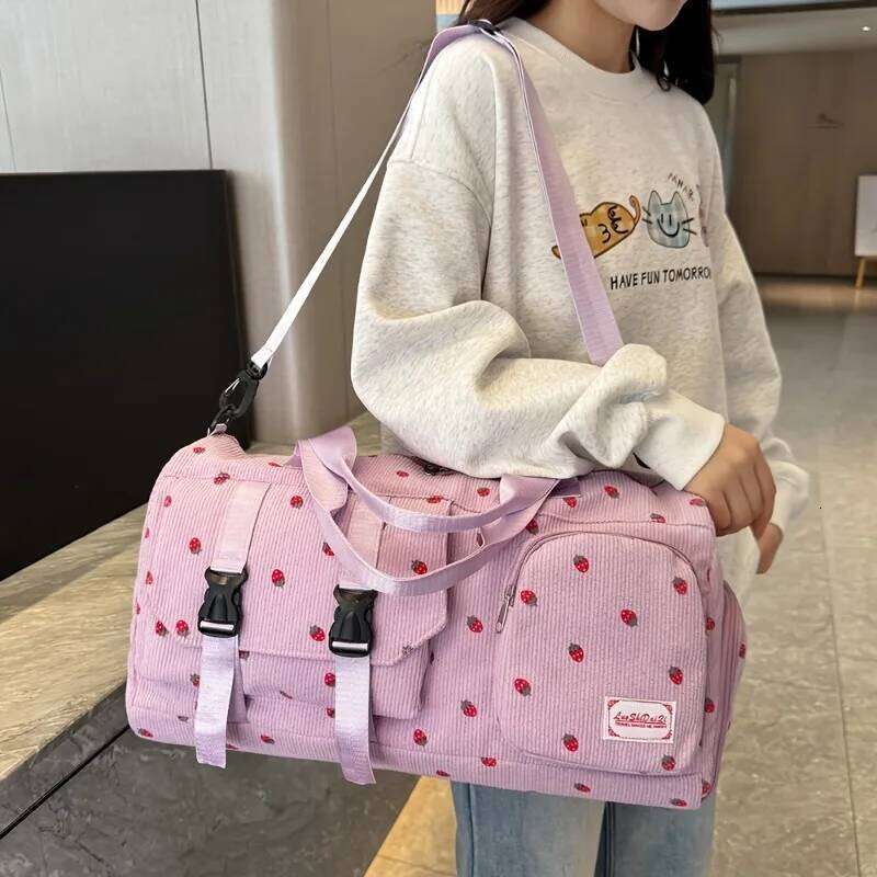 Large Capacity Travel Duffel Bag with Strawberry Pattern, Wet/Dry Separation, Independent Shoe Compartment & Multiple Pockets Y260225
