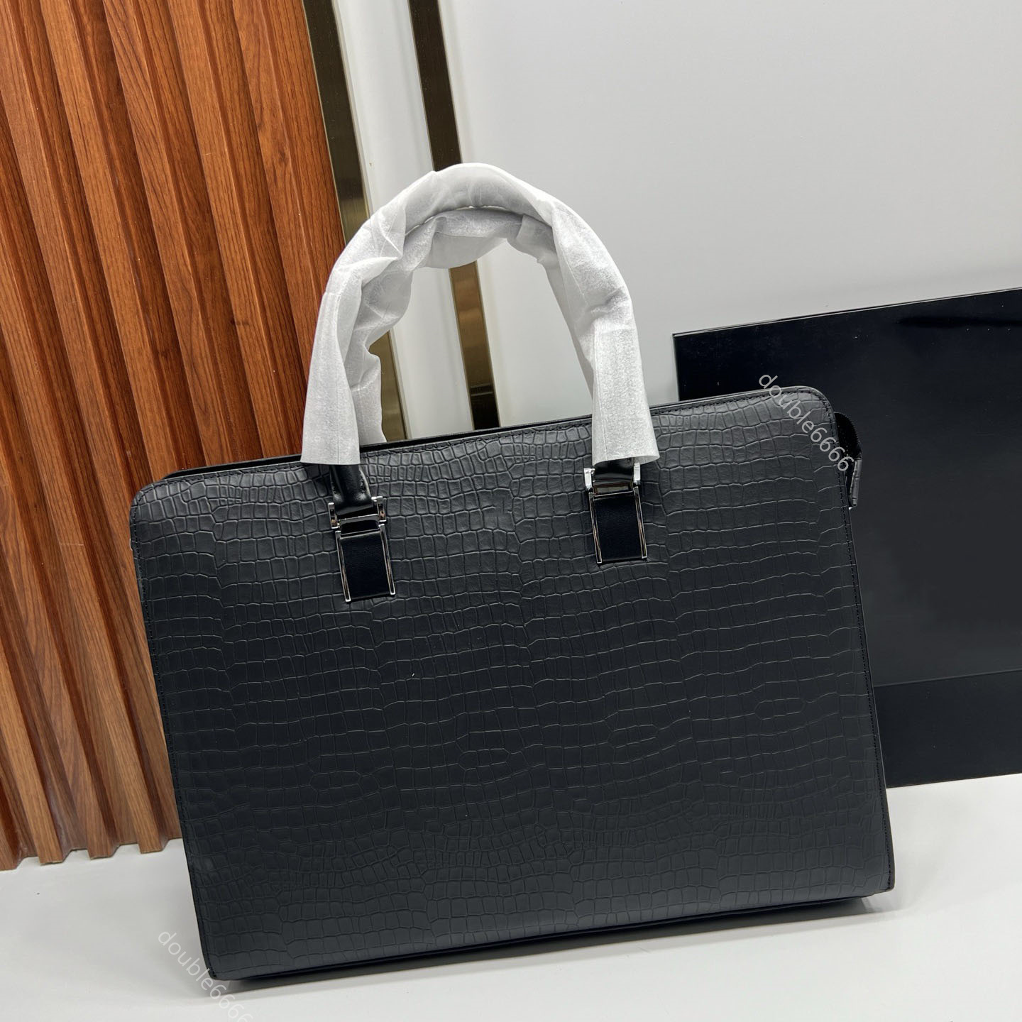 Top quality Men's Genuine Leather Laptop Briefcase Classic Business Messenger Bag luxury Shoulder Bag Crossbody Bag Fashion Travel Bag postman bag office bag