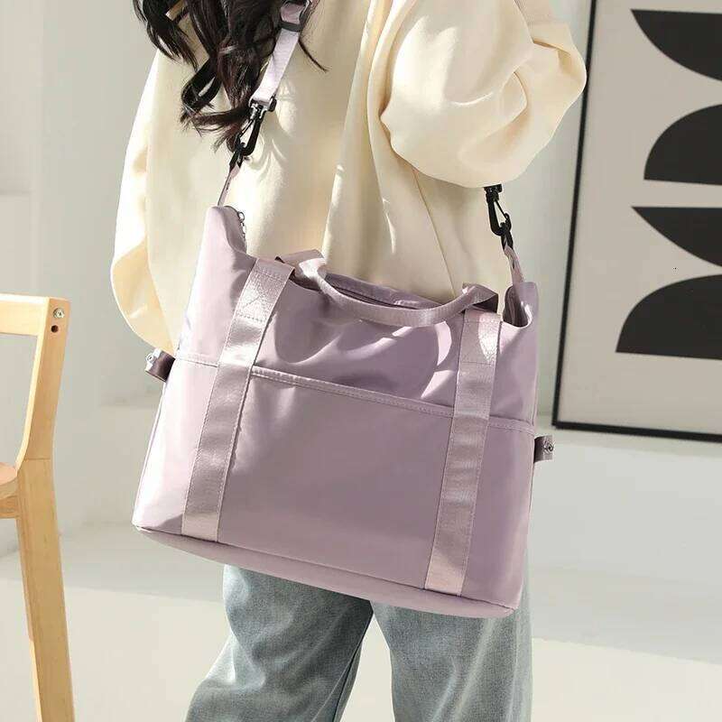 2025 Fahion New Girls Women Nylon Waterproof Handbags Big Size High Capacity Gym Sports Bags With Large Pockets For Travelling Y260225