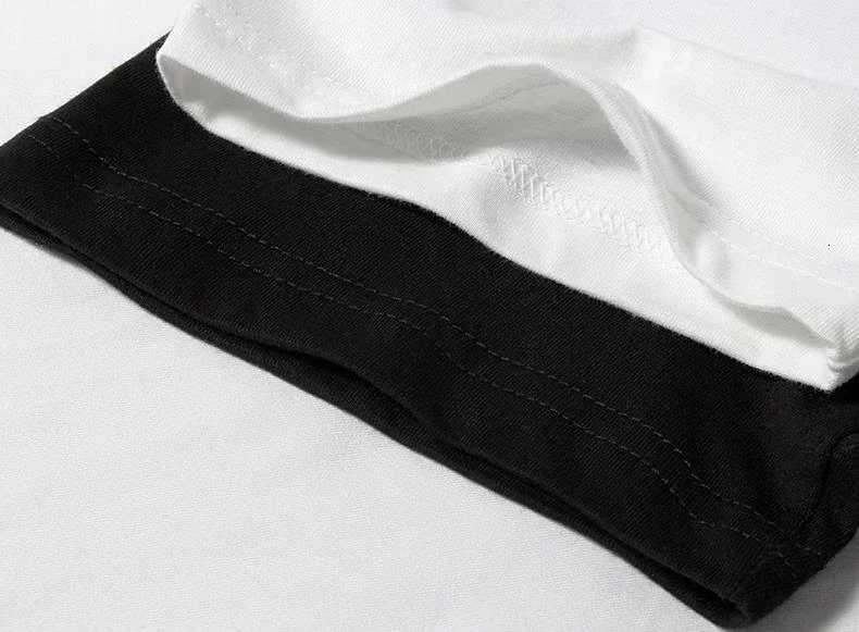 T-Shirt, Streetwear Collage Print with 3D Chain Accent, Heavyweight Combed Cotton Relaxed Drop-Shoulder for Men's Urban StyleT260225