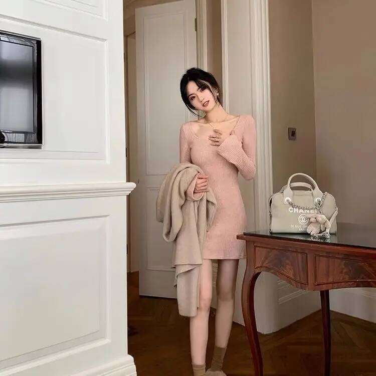 Spring Autumn New Square Neck Flared Sleeve Knitted Dress XJ260225