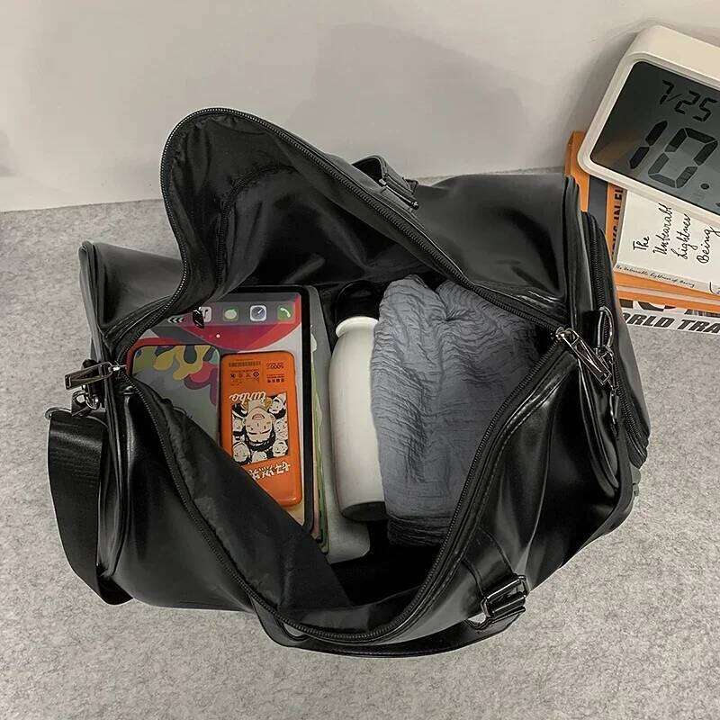 Minimalist Black PU Leather Travel Duffel for Men Water Resistant Gym Sports Shoulder Large Capacity Weekender Overnight Bag Y260225