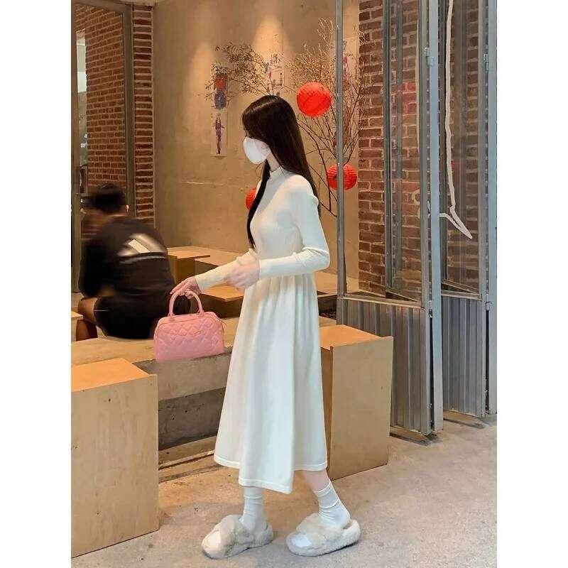 Gentle Long-sleeved Half-high Collar Knitted Dress Women New Autumn Long Skirt XJ260225