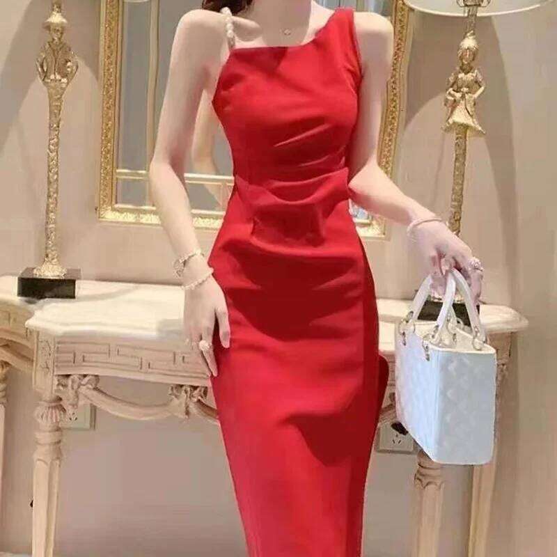 Pearl Spaghetti Strap Design Mermaid Ladies French Inclined Shoulder Dresses Female Elegant Solid Color Maix Dress Mujer XJ260225
