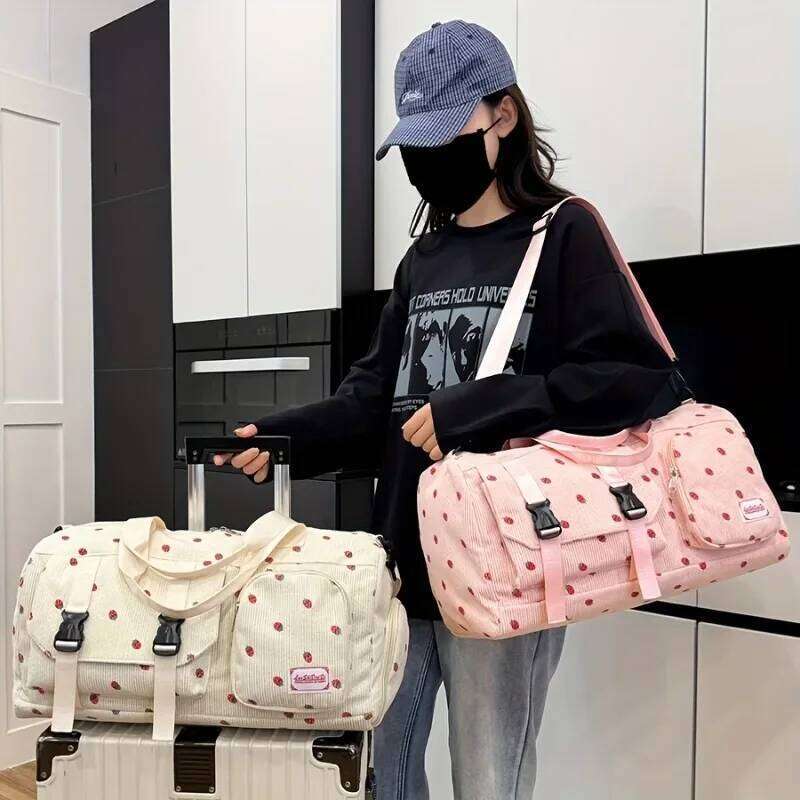 Large Capacity Strawberry Print Duffel Bag with Multiple Compartments, Durable Nylon Casual Gym & Travel Bag, Secure Zippers Y260225