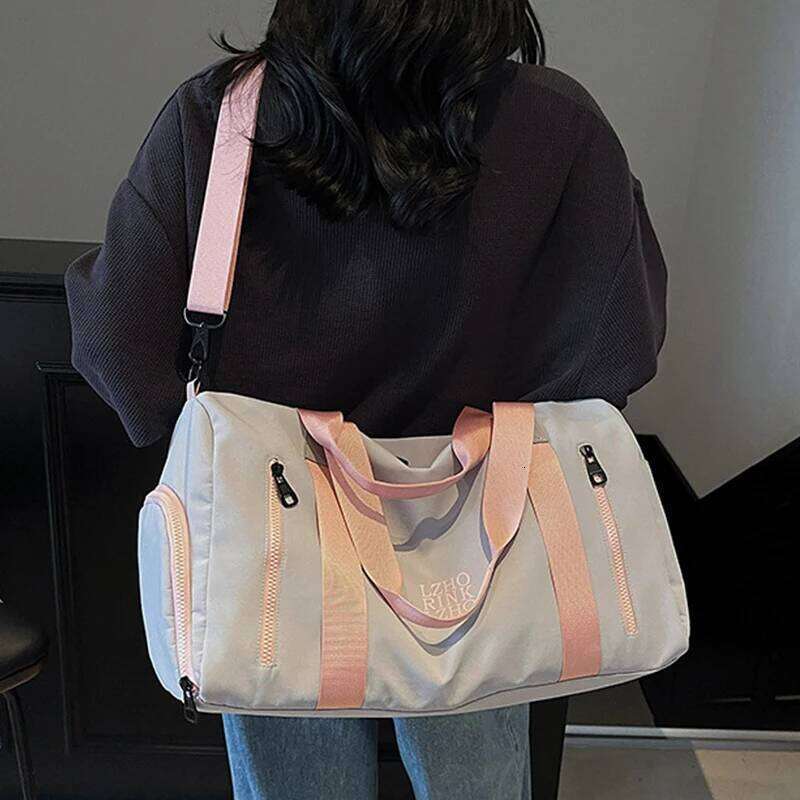 Fashion Travel Bags For Women Large Capacity Men's Sports bag Waterproof Weekend Sac Voyage Female Messenger Bag Dry And Wet Y260225