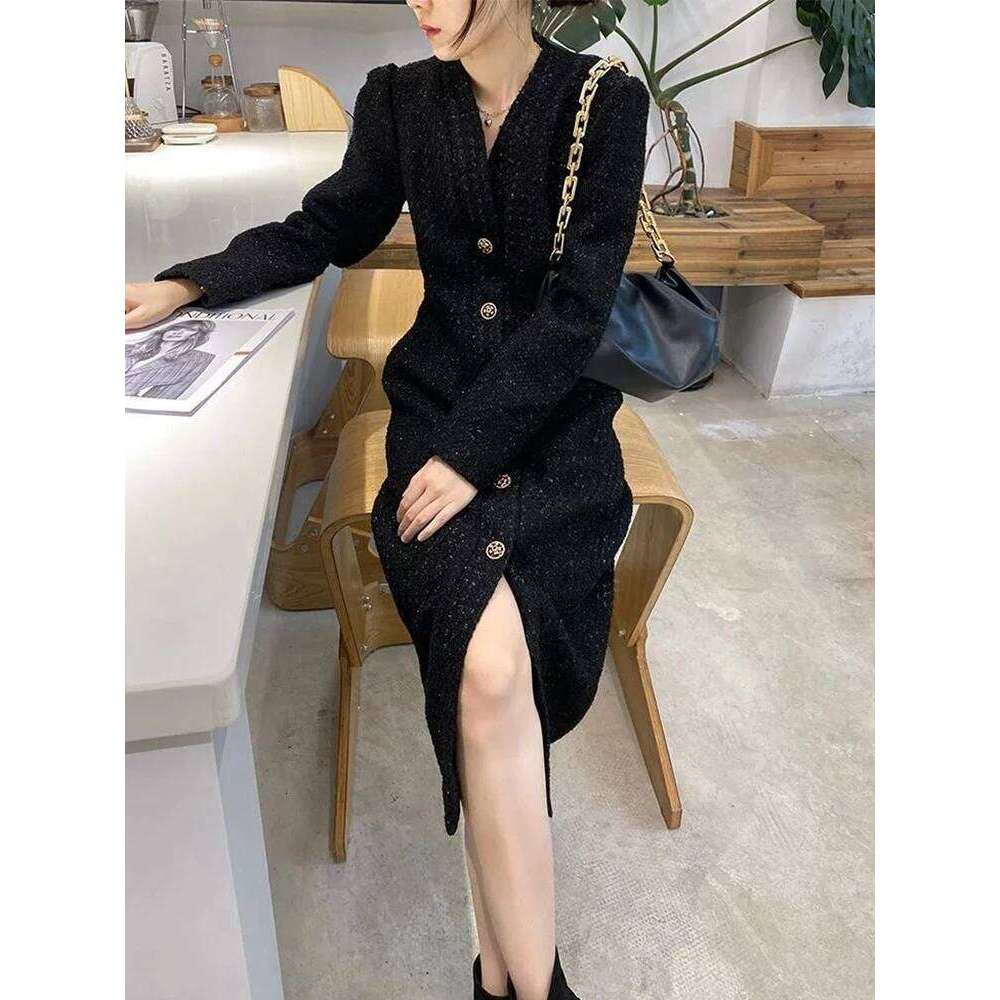 Black Elegant Button Midi Women Autumn Winter V Neck Office Lady Dresses Female Long Sleeve Chic Casual A Line Dress New XJ260225