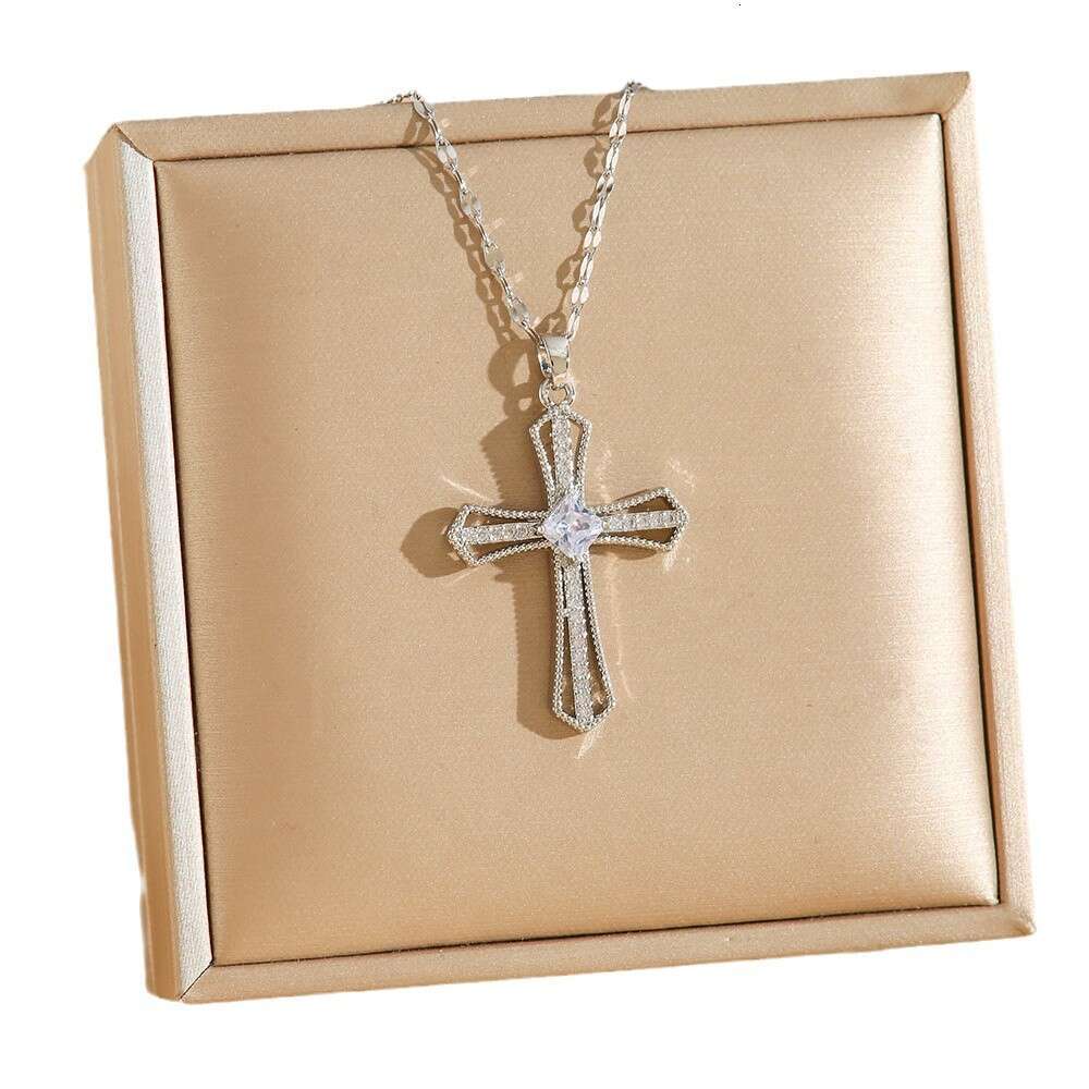 Cross Necklace for Men and Women Zircon Pendant Clavicle Chain Jewelry