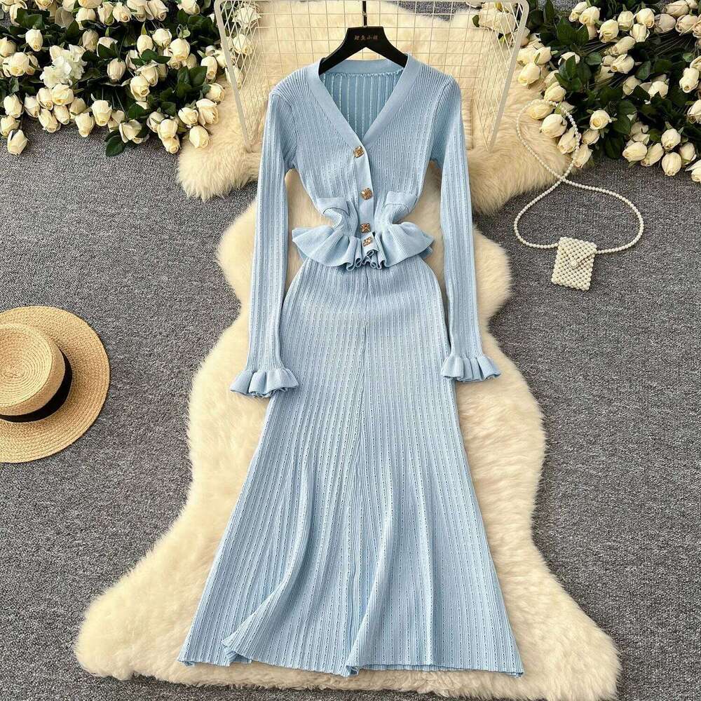 YuooMuoo Brand Fashion One Piece Maxi 2025 Woman Luxury V-neck Rhinestone Slim Waist Ruffled Knitted Dress Party Vestidos XJ260225