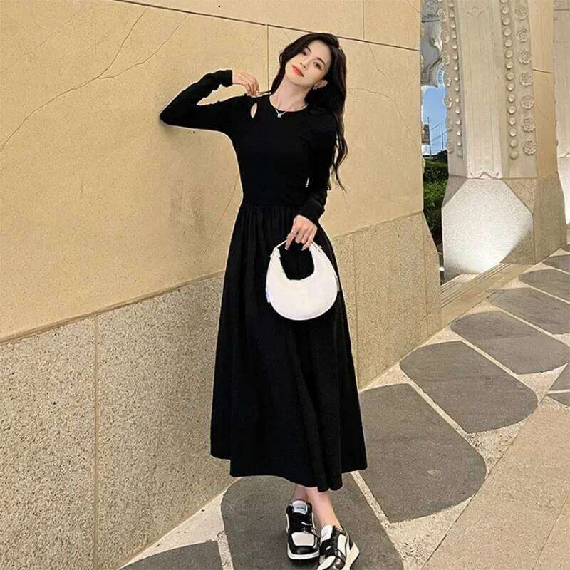 Fanan 2024 New Sleeve O-neck A-line Dress Fashion Streetwear Vestidos Lady Korean Style Hollow Out Black Long Dresses Women XJ260225