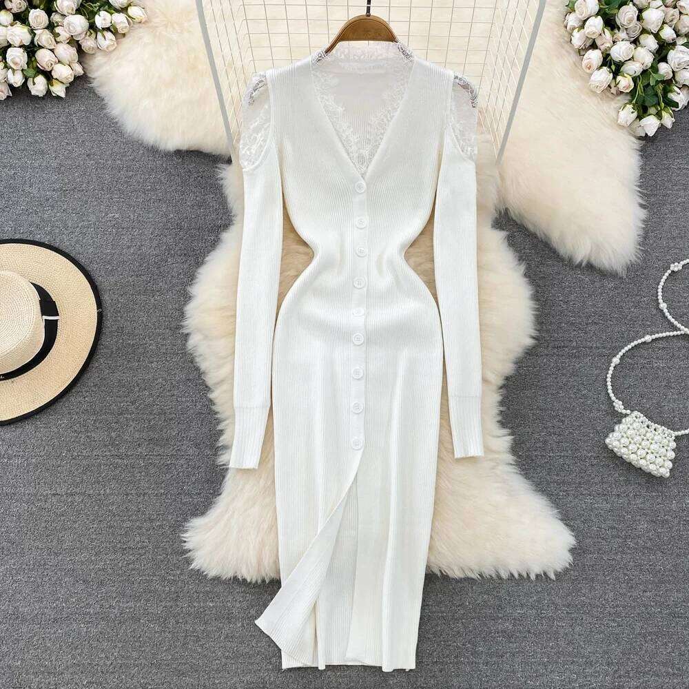 2026 New Autumn French Vintage Style V-neck Sleeve Knitted Dress Lace Spliced Single Breasted Long Wrap Hip Dresses XJ260225