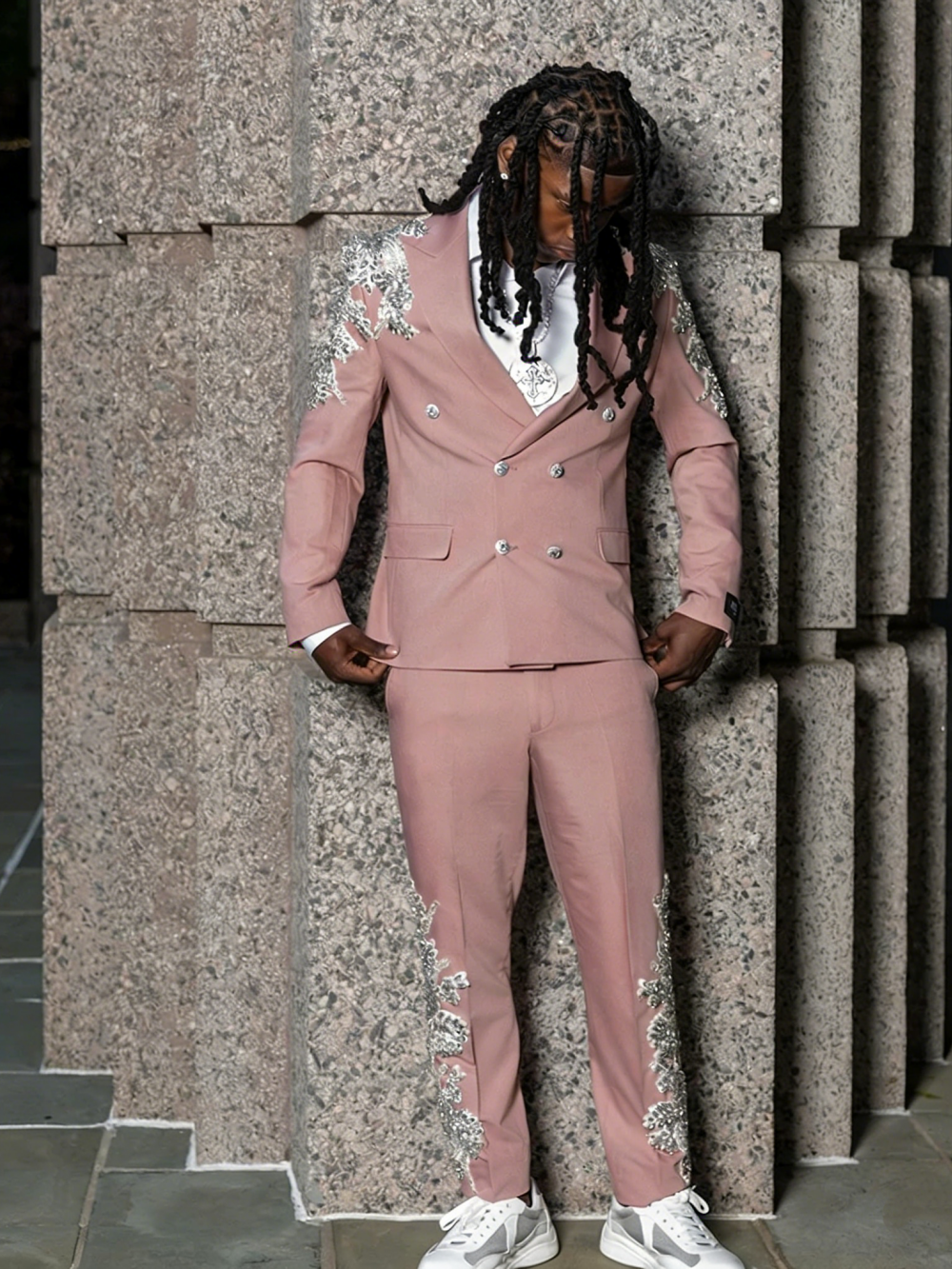 Handsome Crystals Appliques Men Suits Peaked Lapel Double Breasted Pant Sets Groom Wedding 2 Pieces Customized Tuxedos