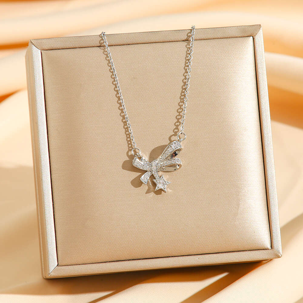 Fairy Girl Bowknot Titanium Steel Necklace Plated With 18K Sparkling Zirconium Diamond Light Luxury Meteor Goddess Clavicle Chain