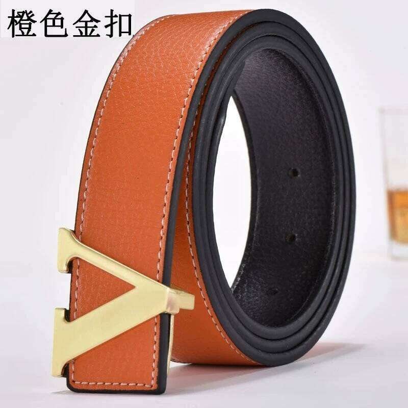 Men's high-end with smooth buckle; Korean style fashion trend letter V belt; men's belt Y260225