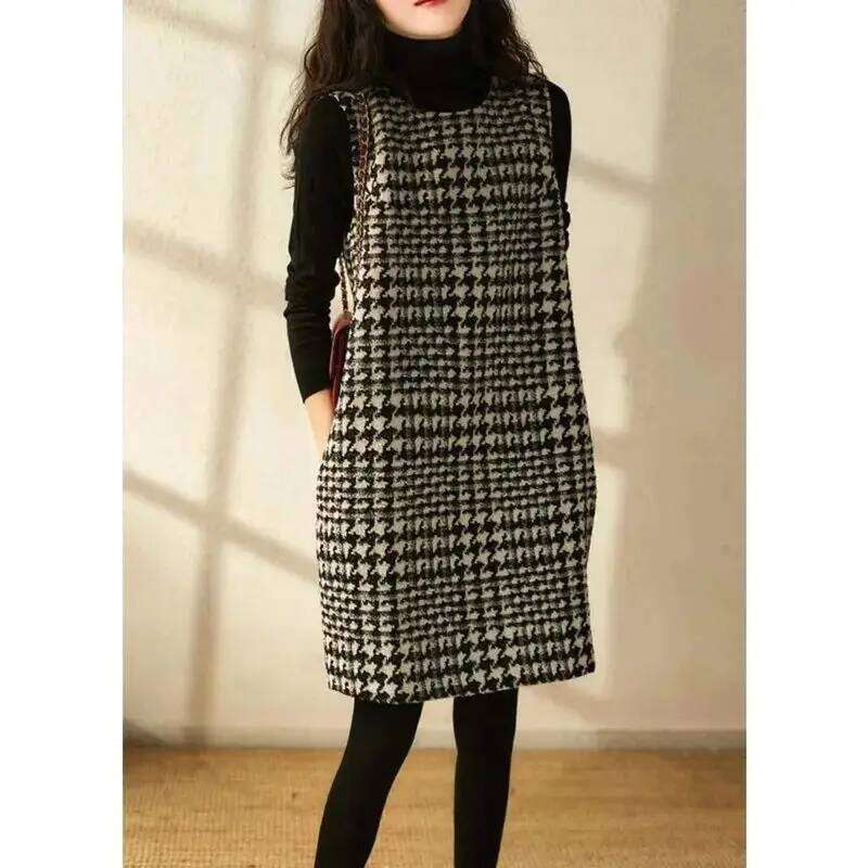 Skirt Women's Autumn Winter New Korean Version Mid Size Black and White Checkered Vest Sleeveless Dress XJ260225