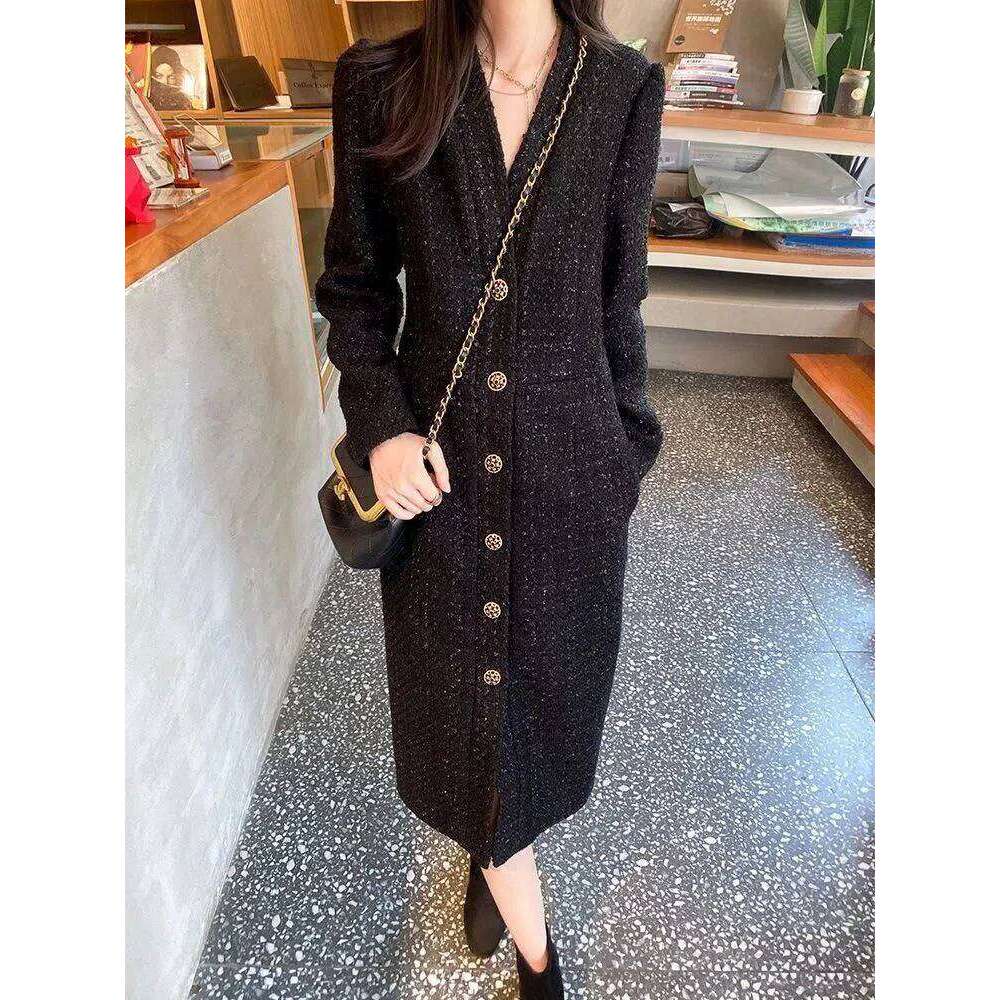 Black Elegant Button Midi Women Autumn Winter V Neck Office Lady Dresses Female Long Sleeve Chic Casual A Line Dress New XJ260225