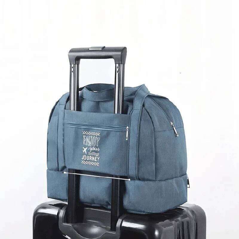 Large Capacity Fashion Bag For Unisex Weekend Solid Color Handbag Wet And Dry Separation Travel Carry On Bags Y260225
