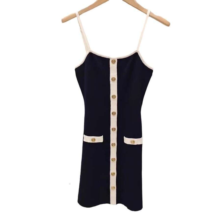2026 Early Spring New French Style Small Fragrance Elegant Temperament Slim Fit Short Knitted Camisole Dress