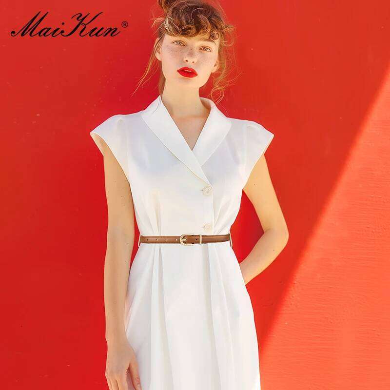 Maikun Skinny Women Gold Alloy Buckle Faux Leather Belt For Dress Y260225