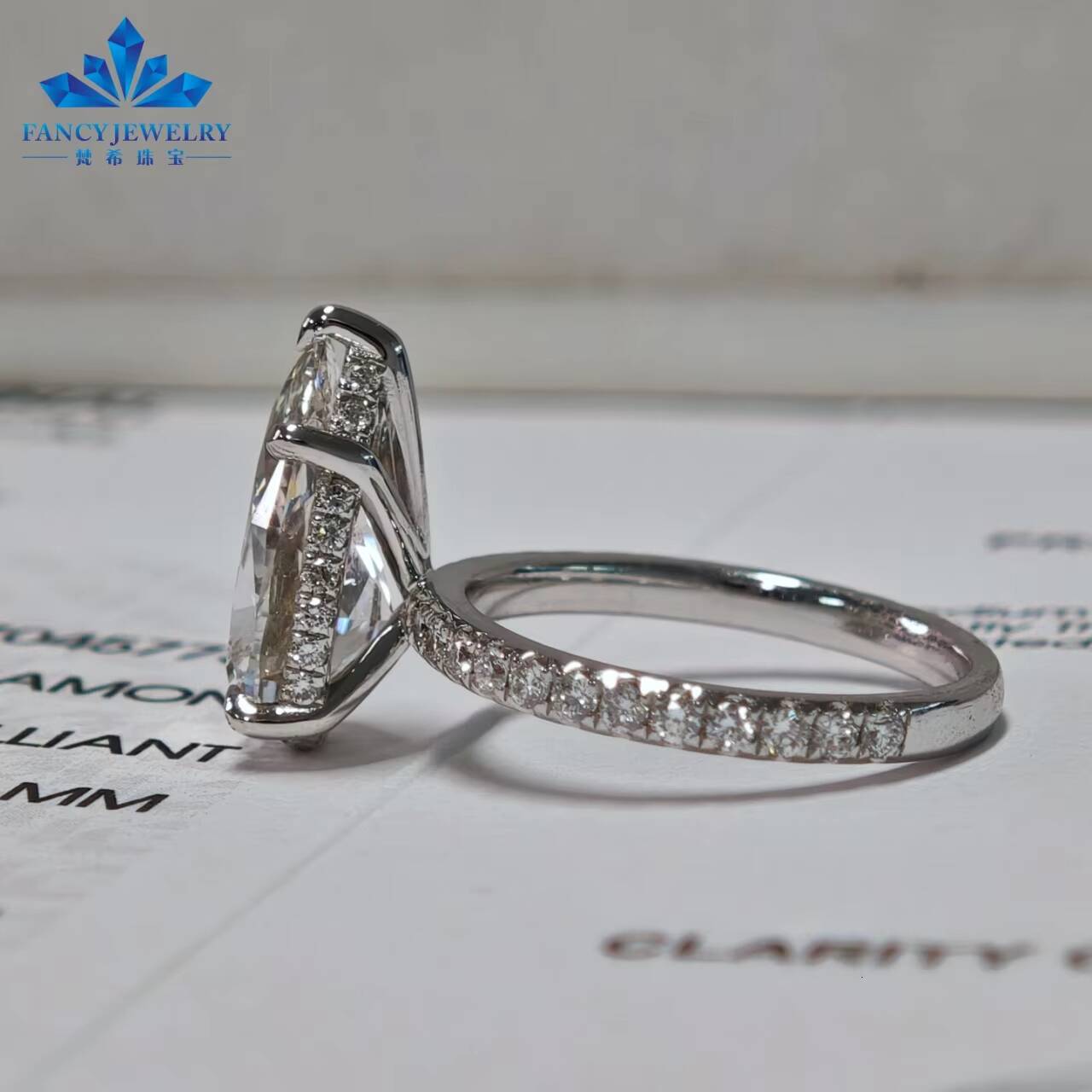 Igi Certified Cvd HPHT Lab Grown Created Diamond 14k 18k Solid Gold White Gold Rings Pear Cut Engagement Ring Jewelry for Women