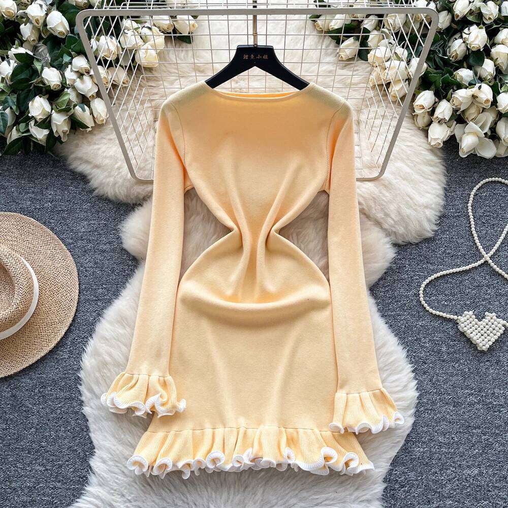 YuooMuoo Women 2025 Autumn Aesthetic Ruffled Knitted Mini Lady Slim Elastic Bodycon Party Dress Streetwear Vestidos XJ260225