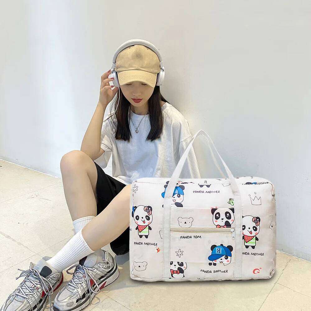 Women Casual Weekend Large Capacity Clothes Storage Bag Waterproof Zipper Closure with Trolley Sleeve for Female Short Trip Y260225