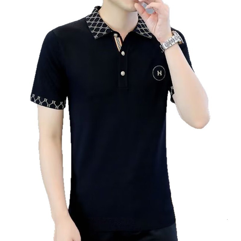 2026 New Designer Men's Summer Polo Shirt Short-sleeved T-shirt Made Of High-end Ice Silk Fabric Luxurious And Fashionable Low-neck Top Lightweig