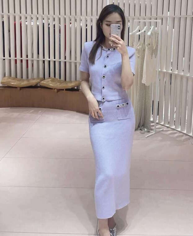 2026 spring new niche style diamond shell short sleeved knitted cardigan top dress