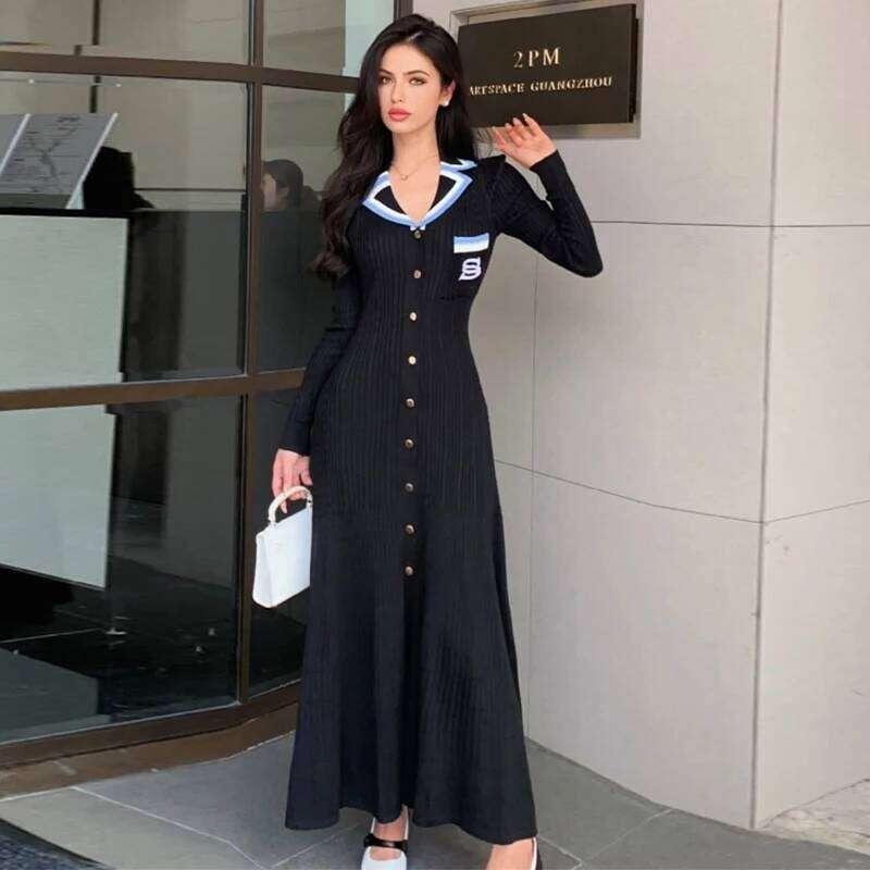 YuooMuoo Brand Fashion Knitted Maxi 2024 Elegant Turn-down Collar Embroidery Long Sleeve Shirt Dress Lady Sweater Vestidos XJ260225
