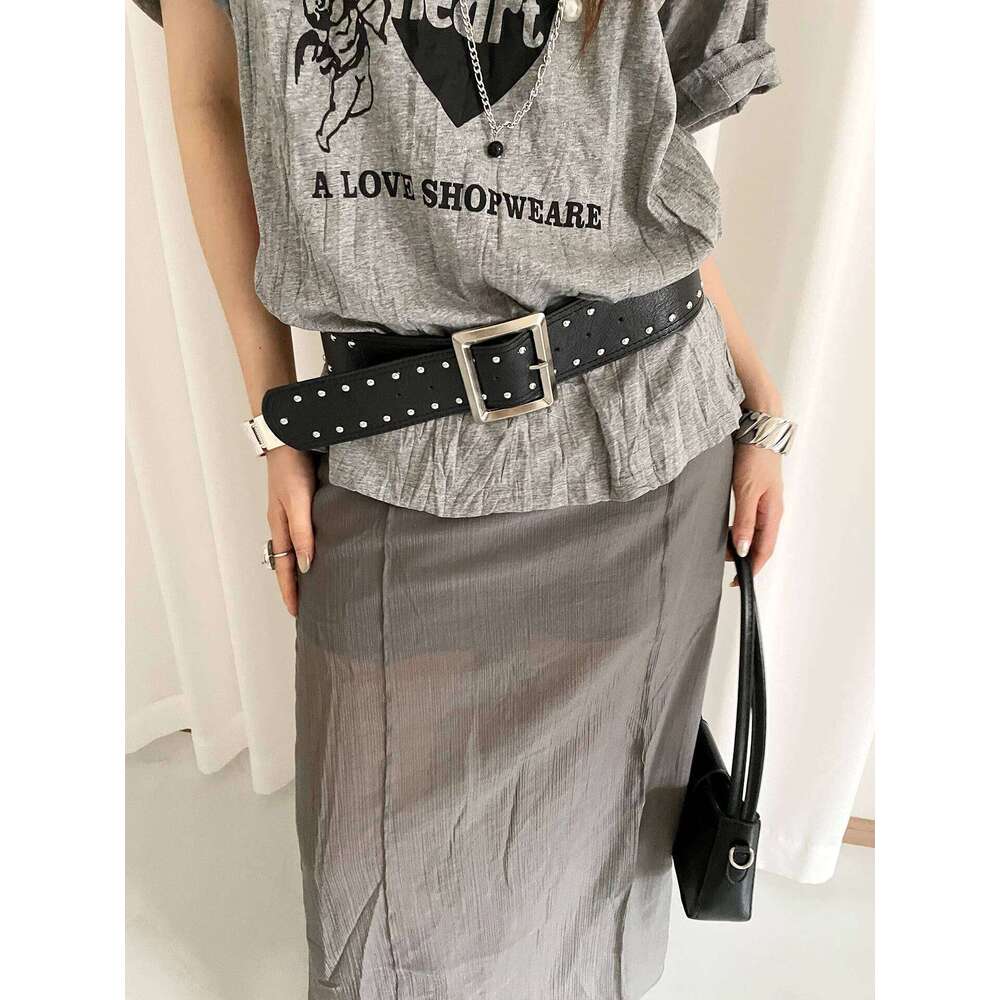 Punk Style Wide Rivet For Women Vintage And Niche Design Skirt With Jeans Accessory High-End Leather Belt Y260225