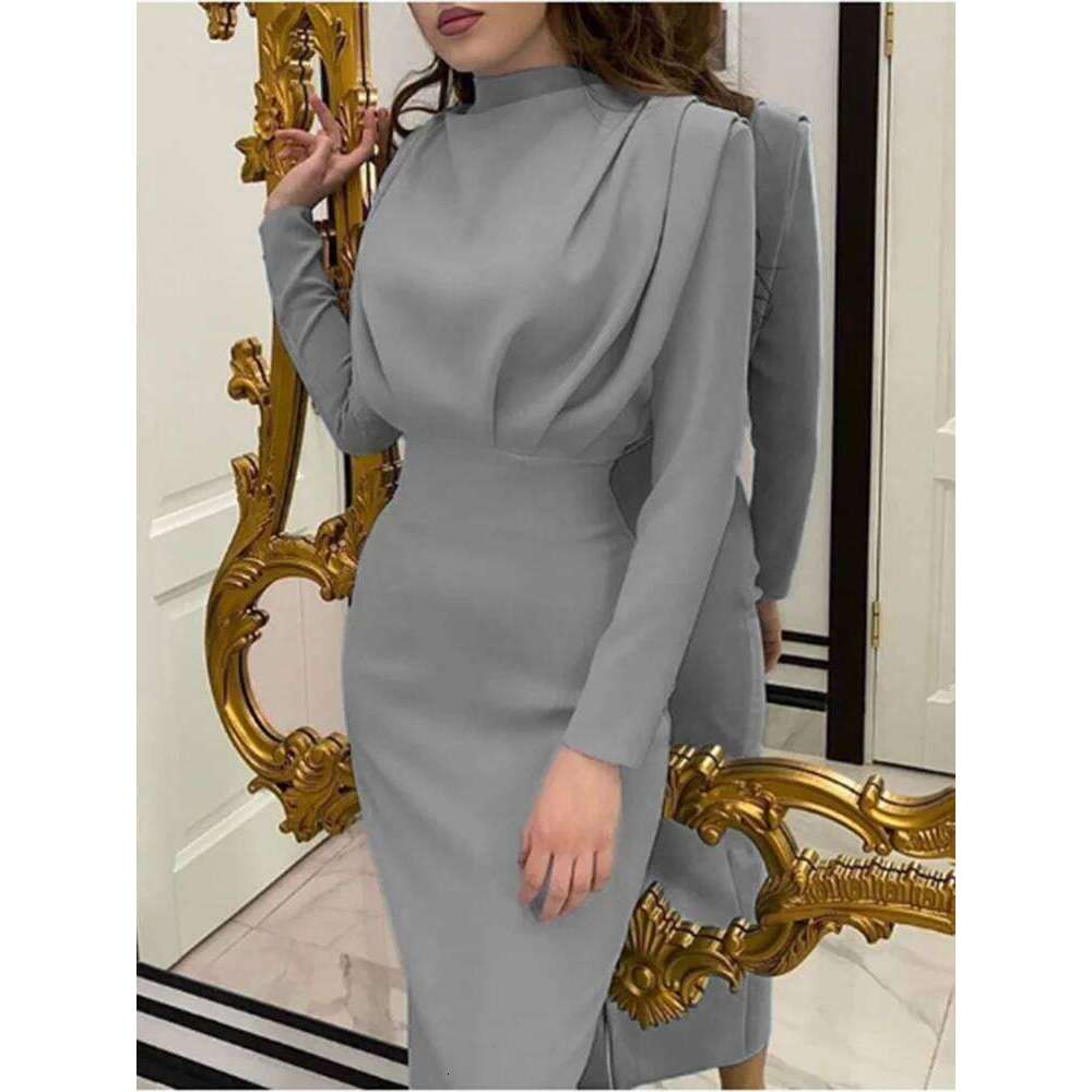 Round Neck Pleated Long Sleeved High Waisted Solid Color Women's Daily Office Elegant Urban Style Autumn Dress XJ260225