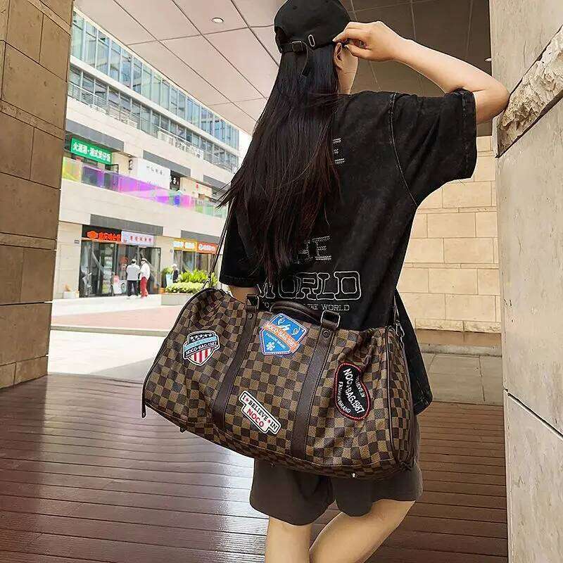 2025 New Crossbody Short Trip Bag Men & Women, Large Capacity Travel Duffle for Business Commute Gym Shoulder Hand Tote Y260225