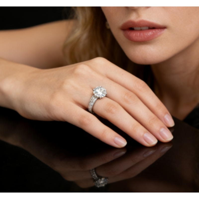 Classic Moissanite Engagement Ring Women Minimalist Niche Design Fashion Wedding Band Fine Jewelry For Ladies Showcase Elegance