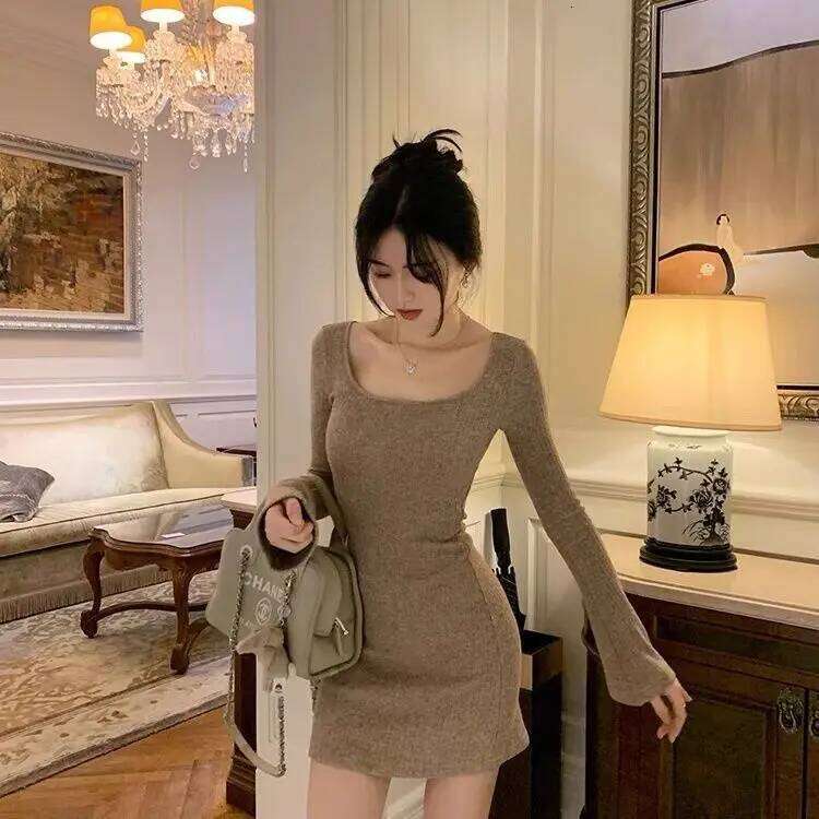 Spring Autumn New Square Neck Flared Sleeve Knitted Dress XJ260225