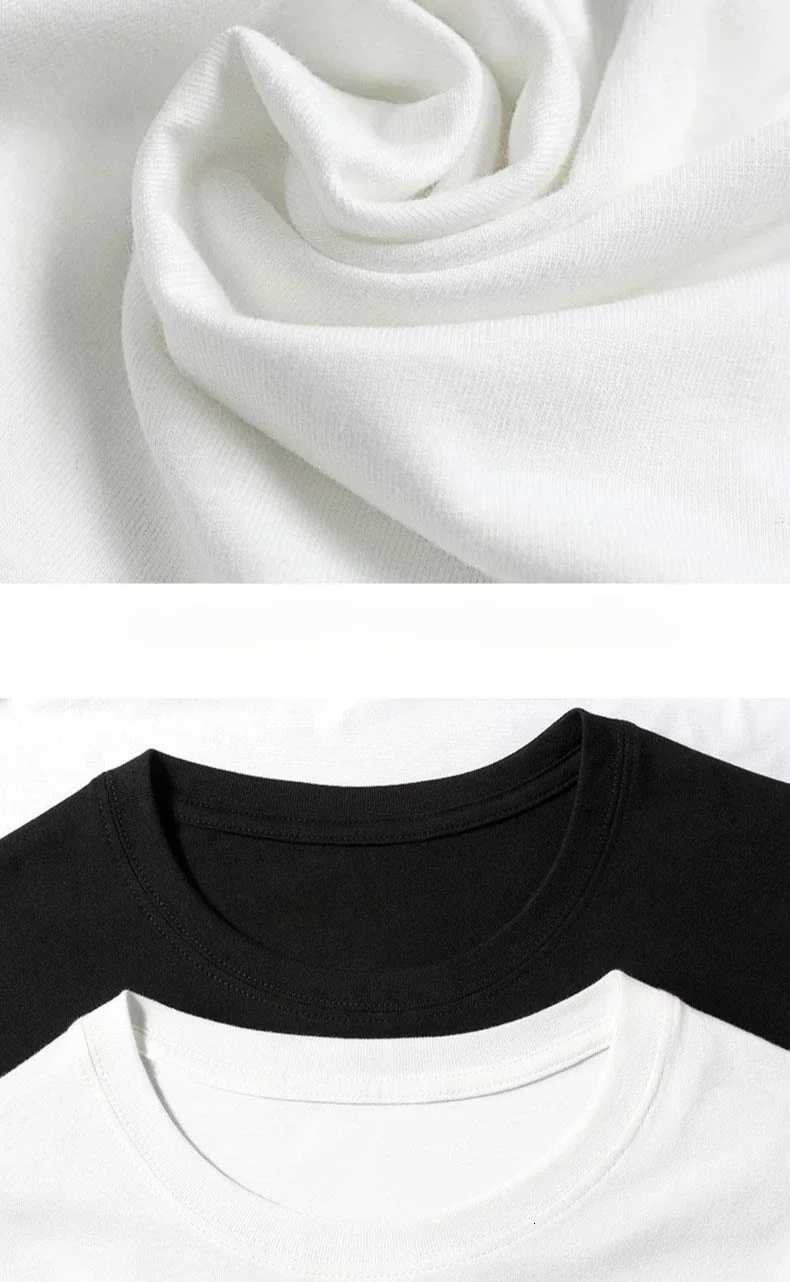 T-Shirt, Streetwear Collage Print with 3D Chain Accent, Heavyweight Combed Cotton Relaxed Drop-Shoulder for Men's Urban StyleT260225