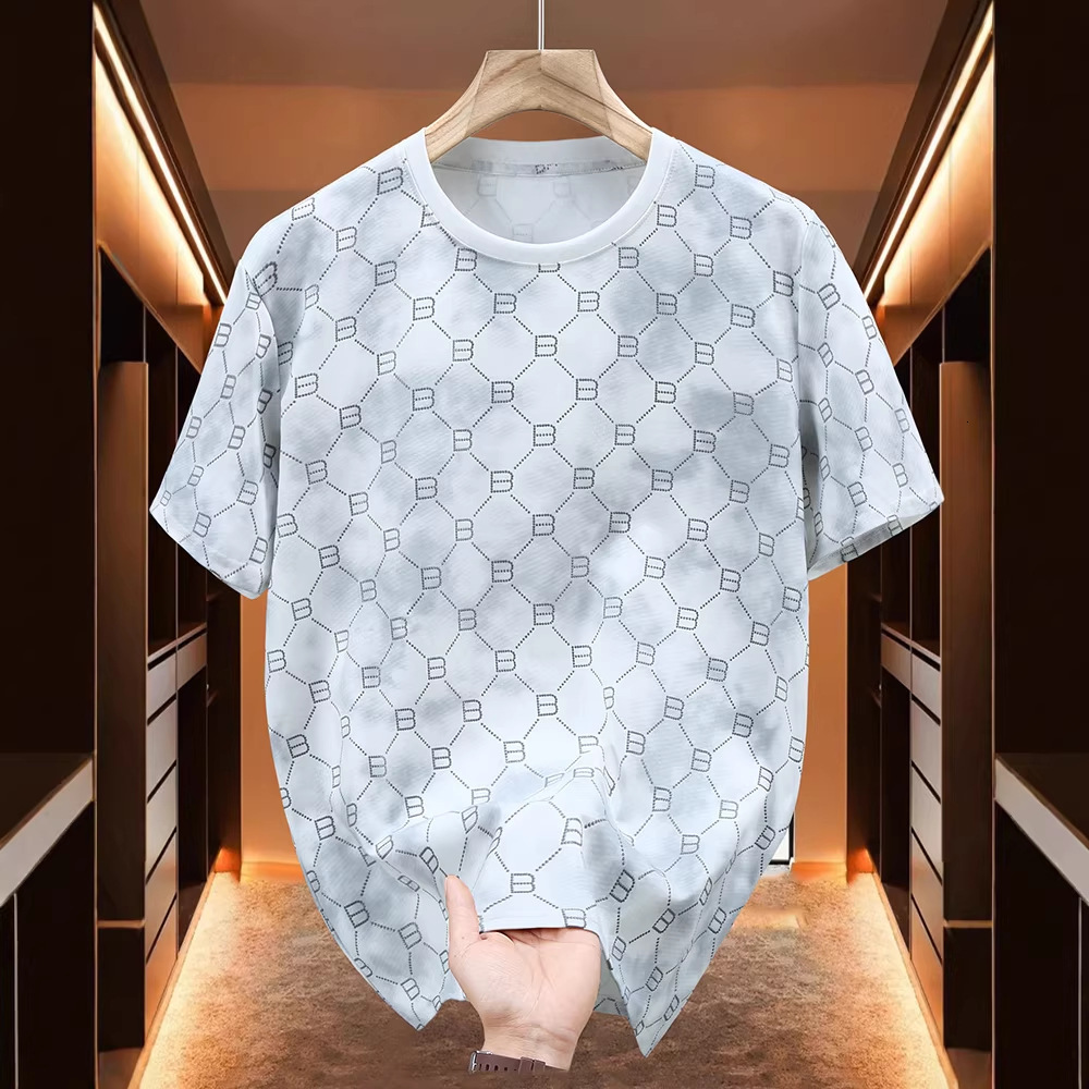 Luxury Brand Designer Clothes Men's Plus Size T-Shirt Loose Fit Summer 24 New European Style Resin Craft Extra Large Casual Men's Fashion Tr