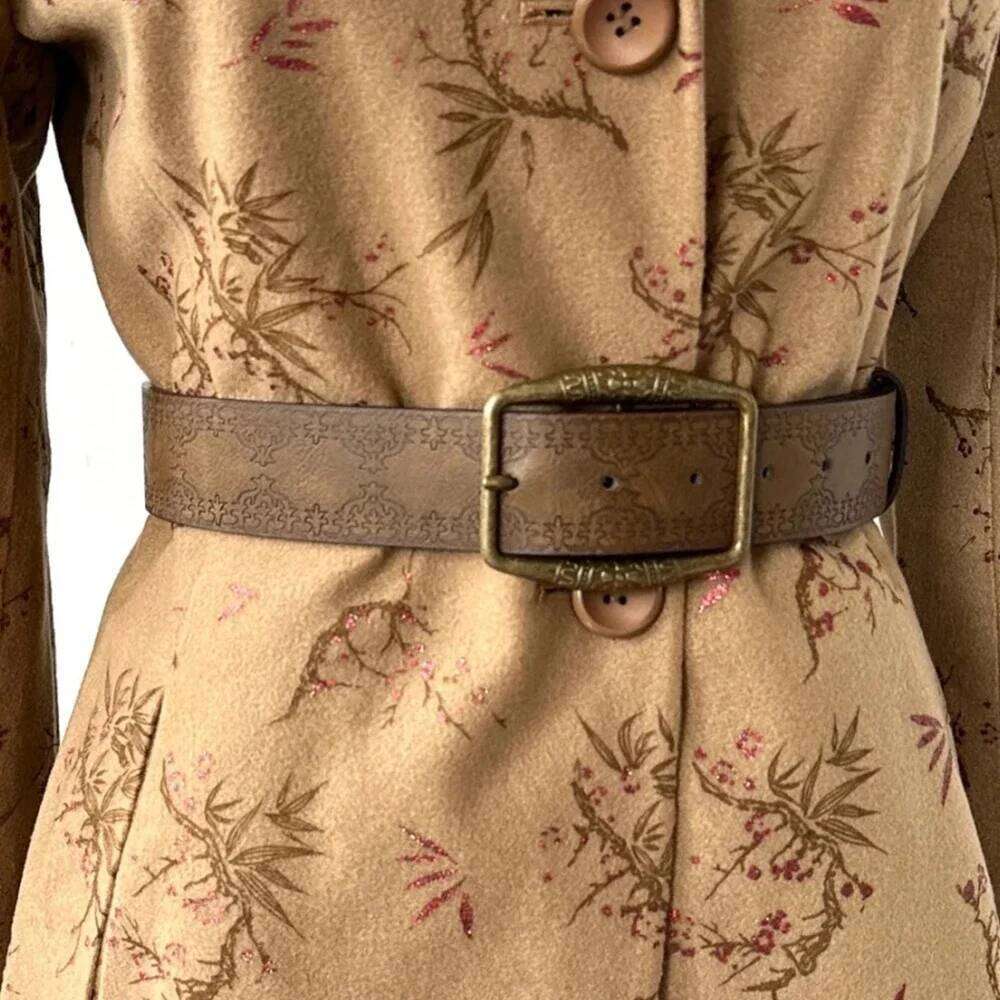 Western Brown PU Female Cowgirl Waist Belt Designer for Women Jeans Y2K Vintage Printed Pin Buckle Belts Y260225