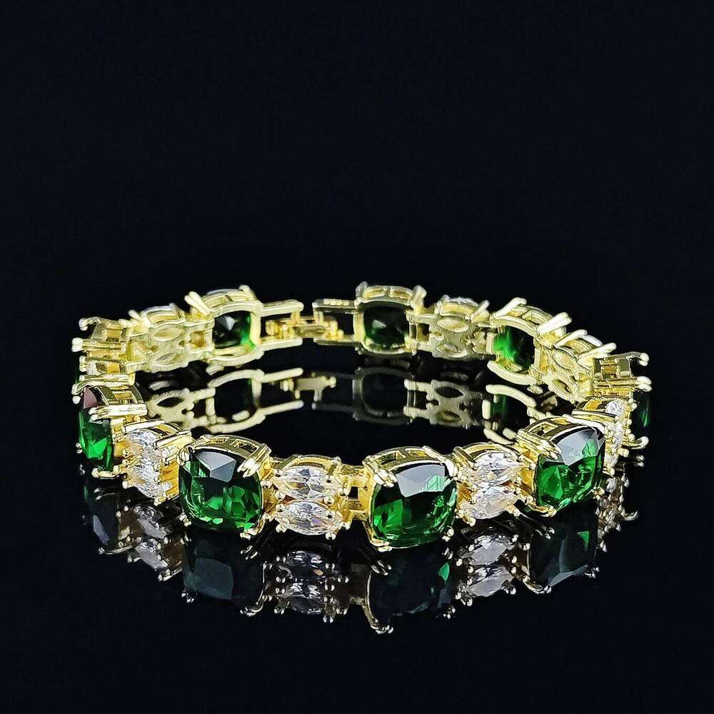 2024 New Green Color Princess Bracelet Bangle for Women Anniversary Gift Jewelry Wholesale S7985 Z260225