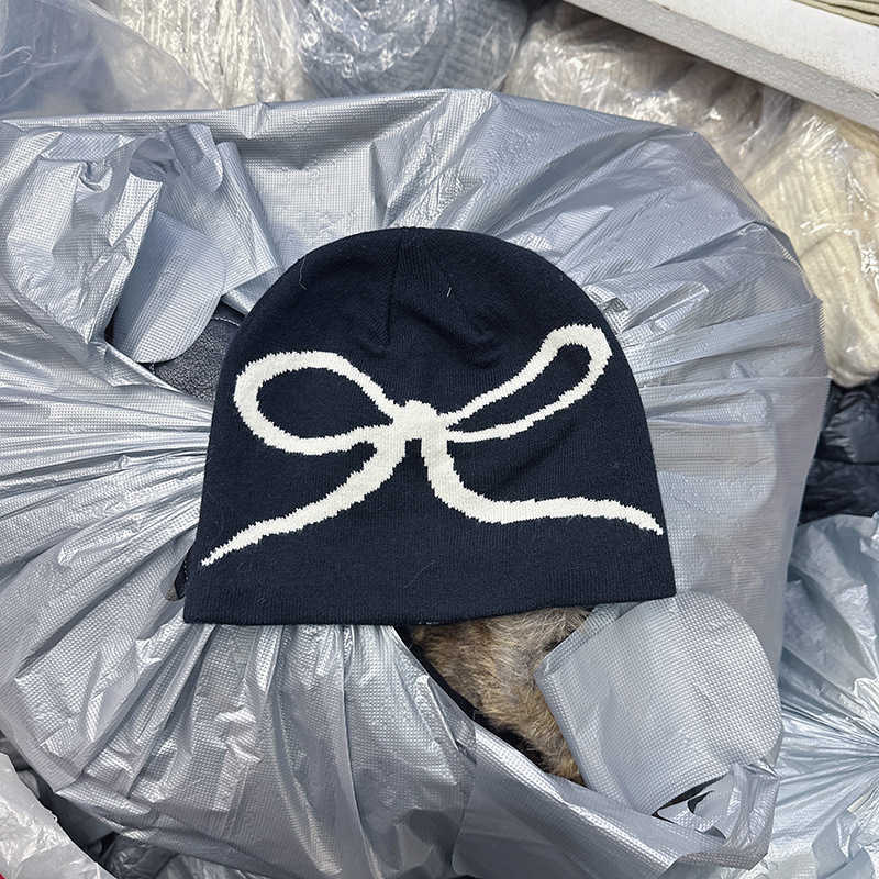 2024 New Korean Autumn/Winter Korean Style Ins Bowknot Print Knit Hat for Women Cute and Warm Cold Weather Hat S260225