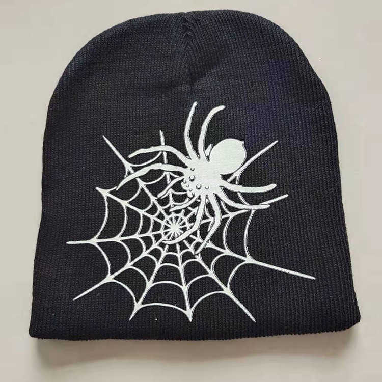 Winter Warm Knitted Hat Versatile Trendy Personality Funny Hat Halloween Glow-in-the-Dark Spider Mens Knitted Hat S260225