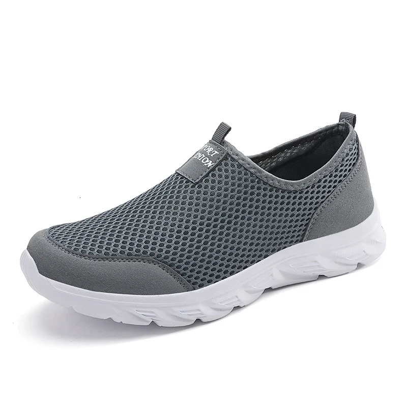 Lightweight Men Casual Shoes Breathable Slip on Male Casual Sneakers Anti-slip Mens Flats Outdoor Walking Shoes Size 39-47 260305