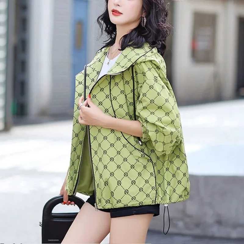 Women's Monogram Print Windbreaker, Oversized Hooded Drawstring Zipper Short OuterwearT260226