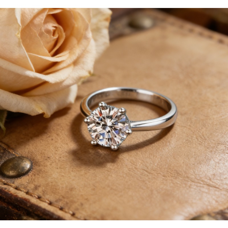 Women's Engagement Wedding Ring Luxury Designer style Ring Bridal Ring for Proposal Ceremony Jewelry