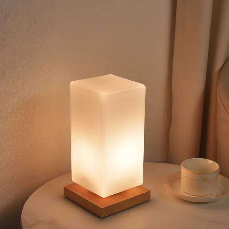 Nordic Solid Wood Decorative Usb Desk Bedroom Bedside Lamp Study Homestay Led Night Creative Atmosphere Light Soft H260225
