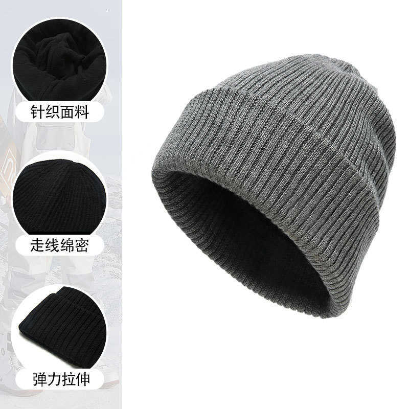 Autumn and Winter Thickened Mens and Womens Knitted Hat Solid Color Versatile Warm Hat Mens Outdoor Plush Cold Hat Casual Woolen Hat S260225