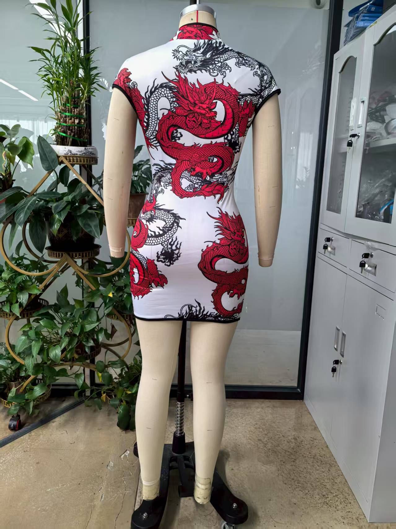 Women's Chinese Dragon Print Hollow-Out Bodycon Dress with Puff Sleeve and Button Detail