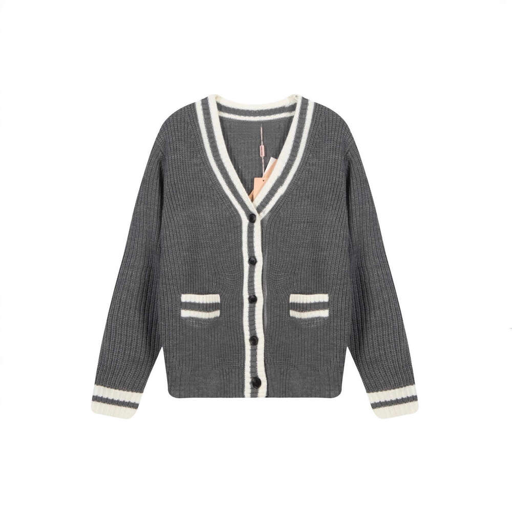 2026 Designer Spring/Summer New Collection Celebrity Lazy College Style Contrast Color V-neck Knitted Cardigan for Women