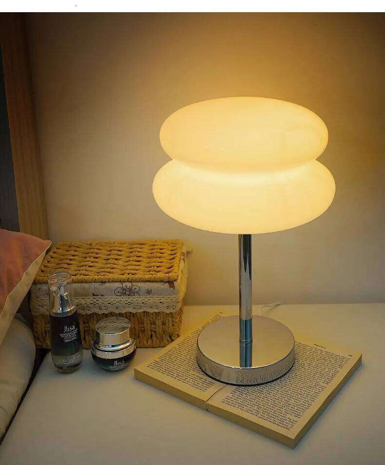 Medieval Hamburg Glass Table Bauhaus Simple Living Room Bedroom Study Homestay Atmosphere Decoration Bedside Lamp Creative H260225