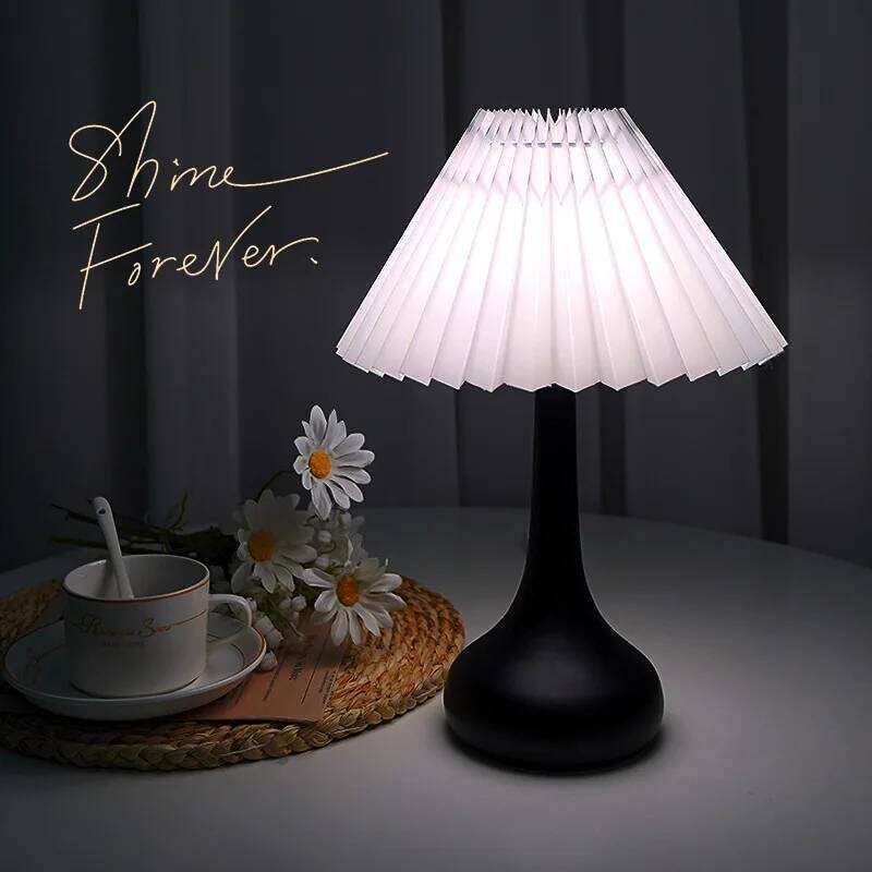 Nordic retro premium bedroom bedside dormitory study light luxury American desk cream atmosphere lamp H260225